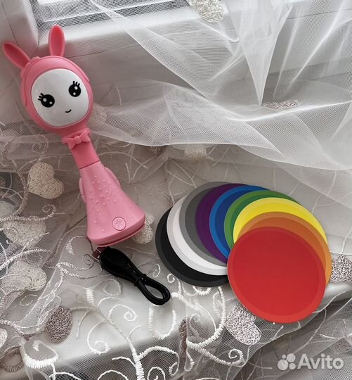 Зайчик няня BertToys