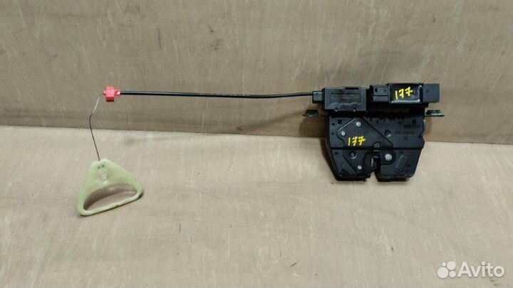 Замок багажника Bmw F10