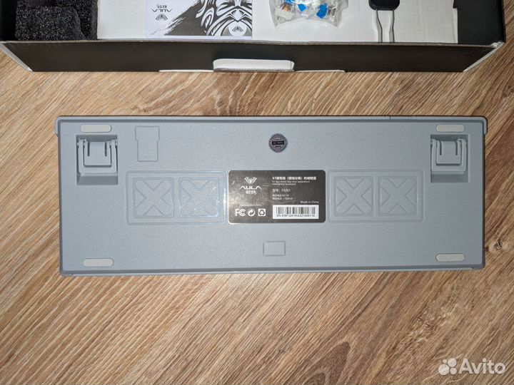 Механическая клавиатура и мышь