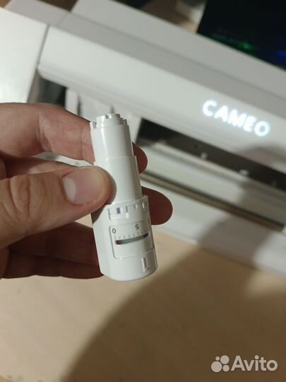 Режущий плоттер silhouette cameo 4