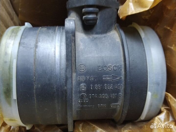 Датчик массового расхода воздуха Bosch 0281002461