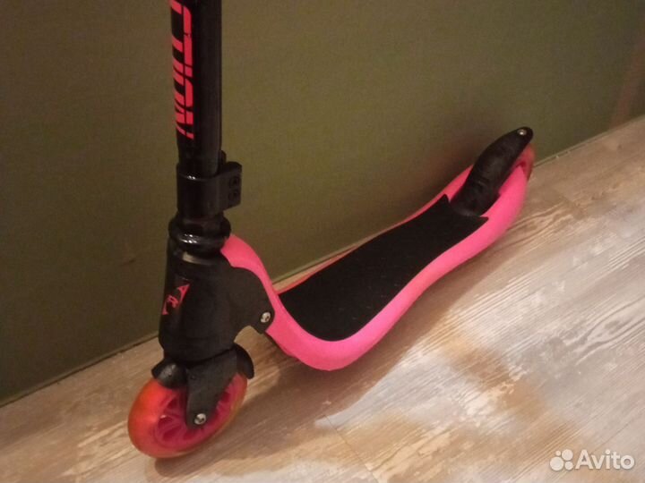 Самокат детский двухколесный бу
