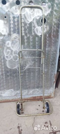 Тележка хозяйственная на колесах