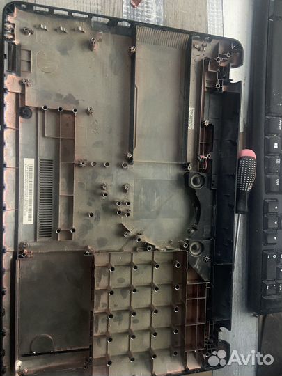 Ноутбук Asus R540YA в разборе (X540YA)