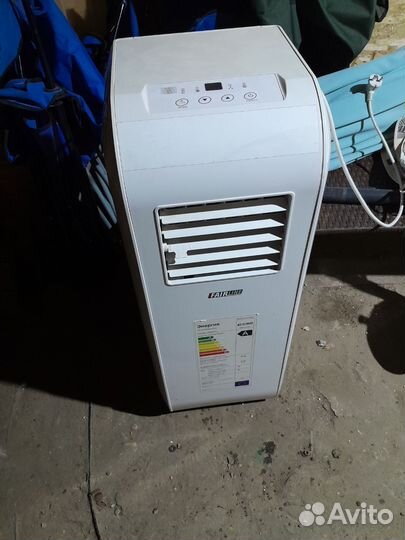 Напольный кондиционер