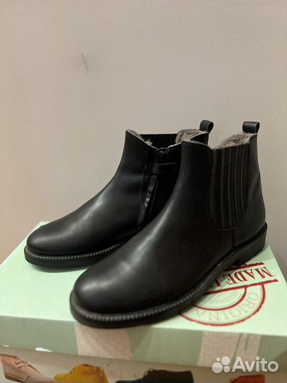 Ботинки женские 36 размер