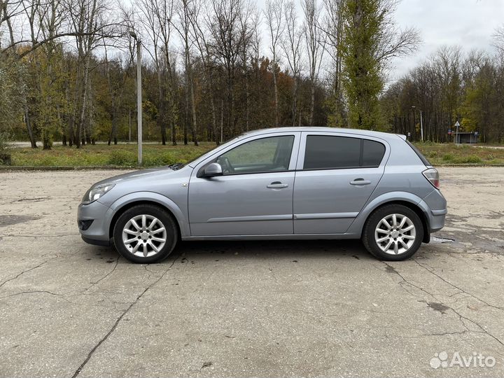 Opel Astra 1.8 МТ, 2007, 258 000 км