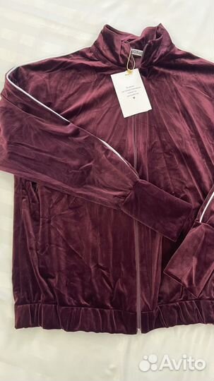 Новый велюровый костюм двойка р44