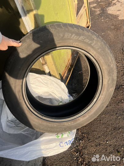 Yokohama BluEarth E51B 225/60 R18 100H