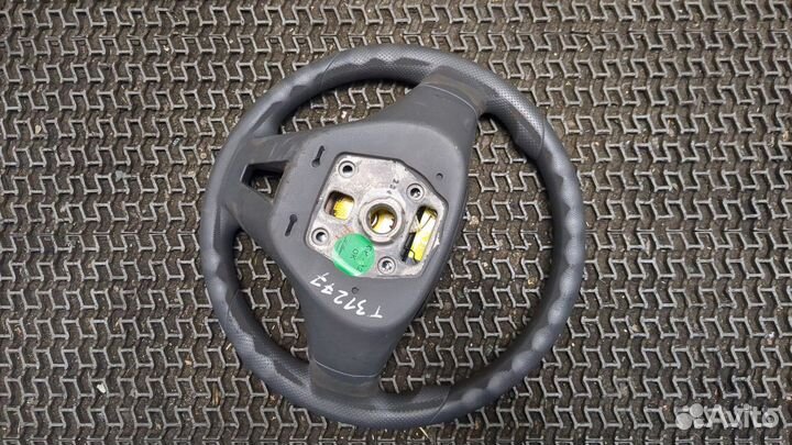 Руль Chevrolet Cruze, 2010