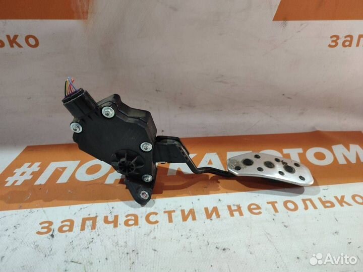 Педаль газа Toyota Camry XV50 2012 78110-33071