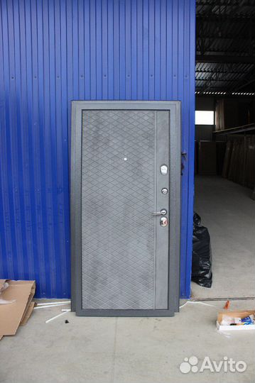 Дверь входная