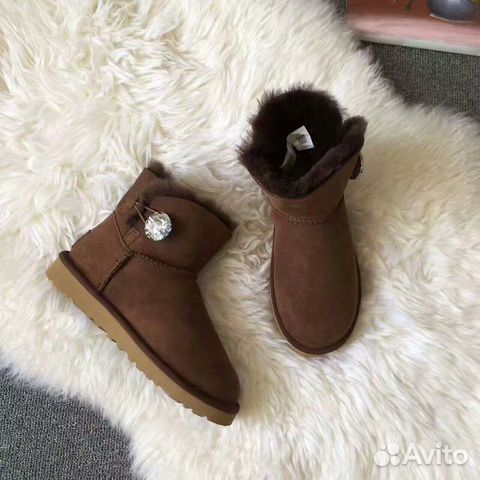 Угги ugg Australia mini с пуговицей коричневые
