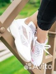 Nike кроссовки летние