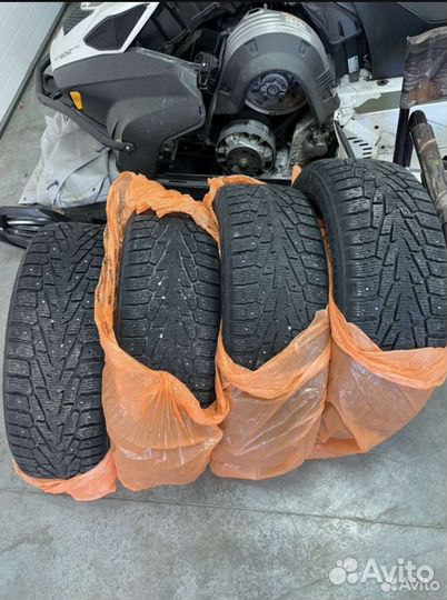 Nokian Tyres Hakkapeliitta 7 SUV 2.25/60 R17