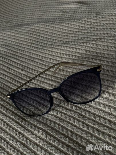Солнцезащитные очки женские брендовые