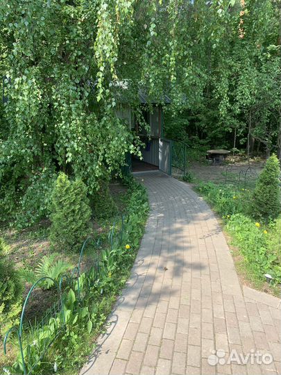 Аренда беседки для отдыха в Райском Уголке