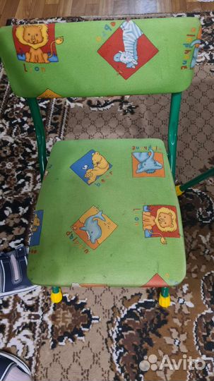 Детский стол и стул