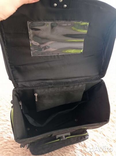 Школьный рюкзак derform