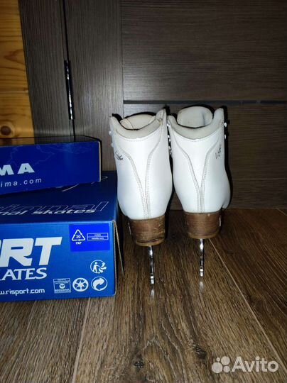 Коньки для фигурного катания Risport electra light