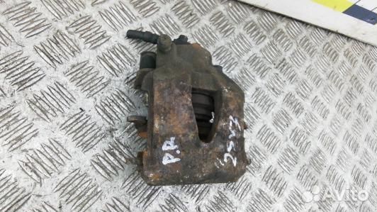 Суппорт тормозной передний правый skoda fabia 2 (2