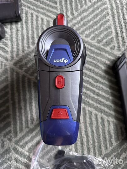 Пылесос dyson v8