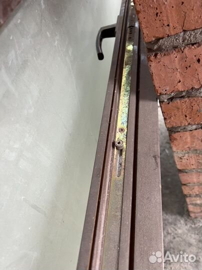 Деревянные двери и рамы со стеклопакетом