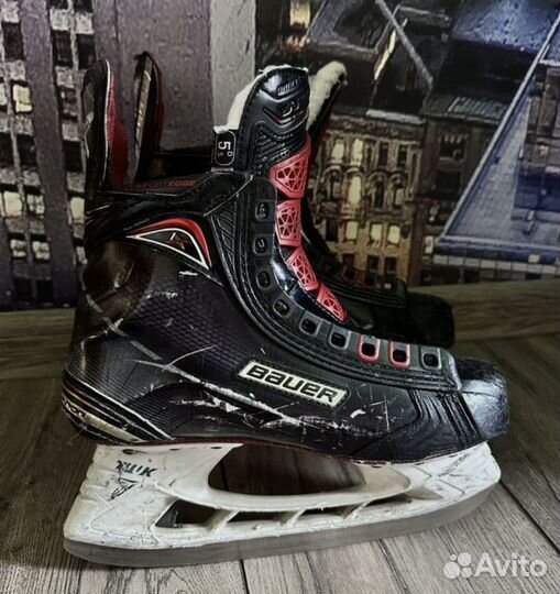 Хоккейные коньки bauer vapor