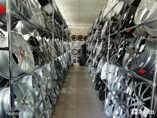 Nokian Tyres Hakkapeliitta 9 SUV 225/60 R17 103T