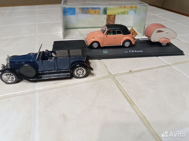 Модели автомобилей в масштабе 1:43 2 шт