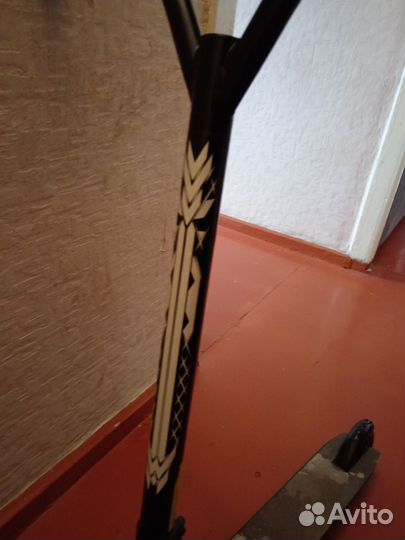 Трюковой самокат