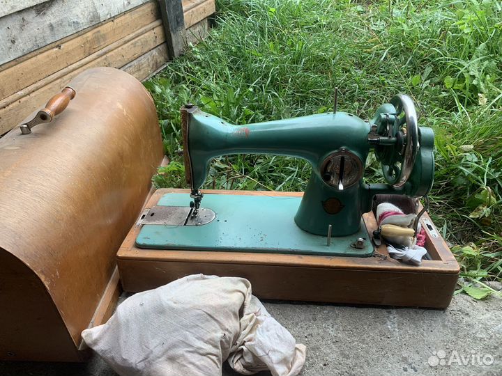 Швейная машина Подольск