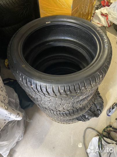 Hankook Winter I'Pike RS2 W429 225/45 R18 и 225/45 R18