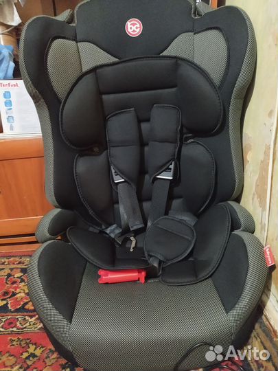 Детское автокресло babycare