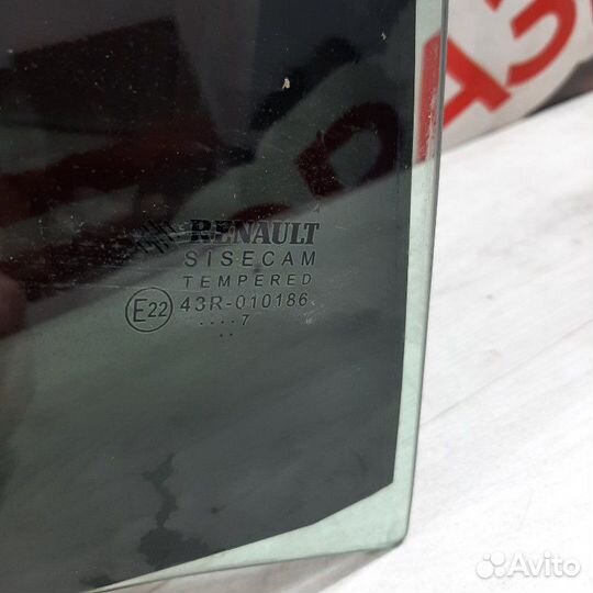 Стекло двери заднее правое Renault Logan седан