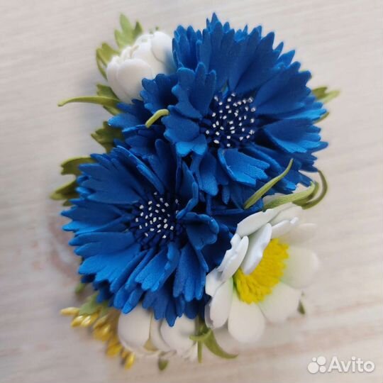 Васильки на зажиме