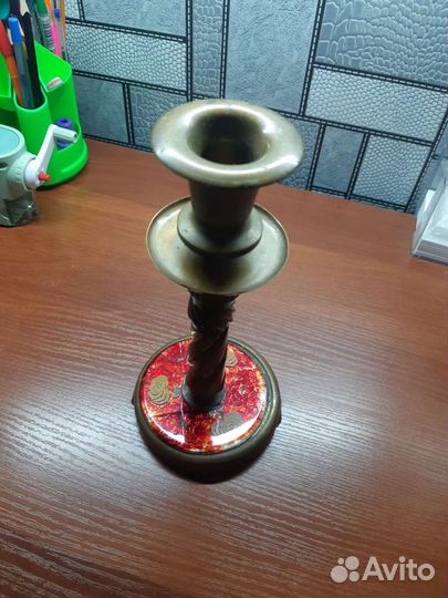 Подсвечник