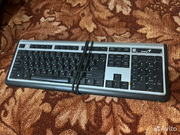 Колонки компьютерные+клавиатура