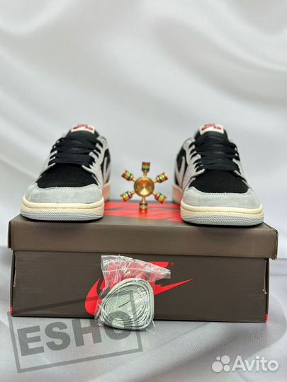 Nike Air Jordan 1 low x Travis Scott LUX