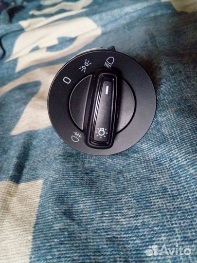 Переключатель света фар на шкоду рапид