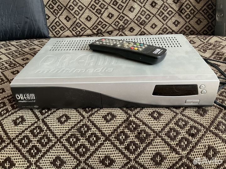Спутниковый ресивер DM 5600-S