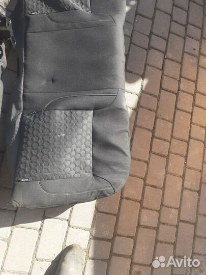 Сиденья задние Renault Logan 2