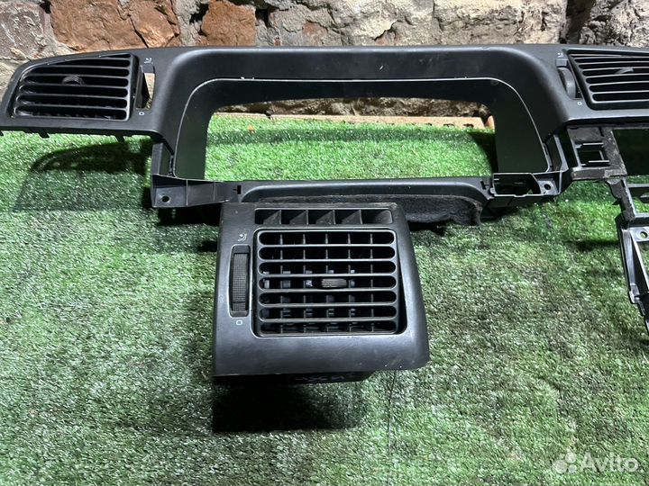 Дефлектор воздушный Фольксваген Пассат Б4