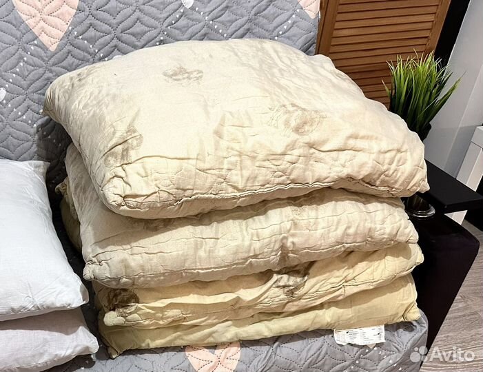 Подушка из верблюжей шерсти