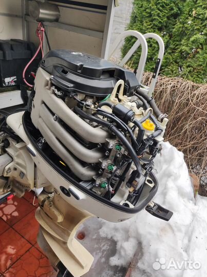 Лодочный мотор