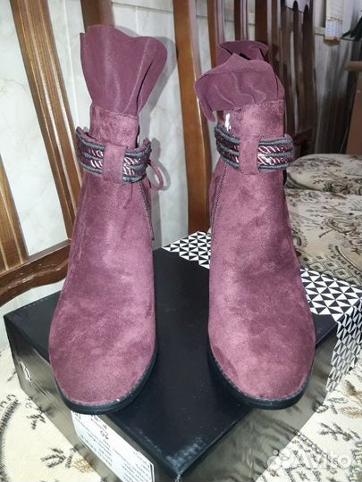 Полуботинки