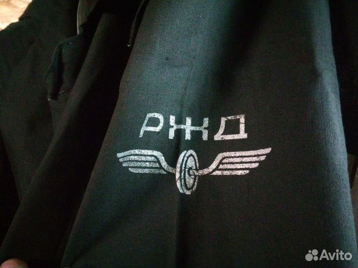 Плащ из палаточной ткани