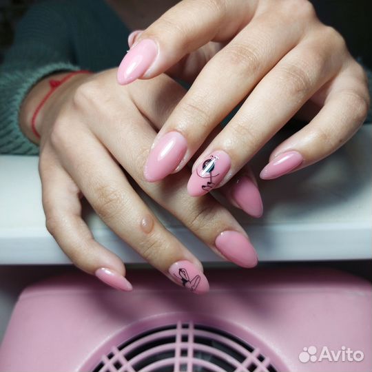 Маникюр на дому