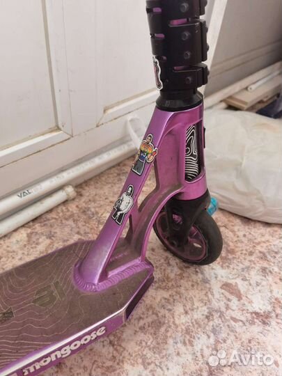 Трюковой самокат mongoose