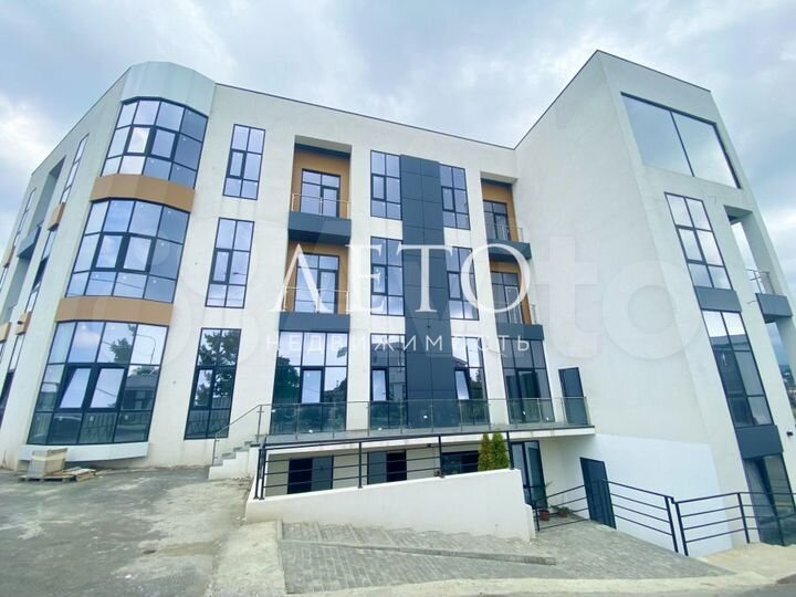 2-к. апартаменты, 75,2 м², 1/3 эт.